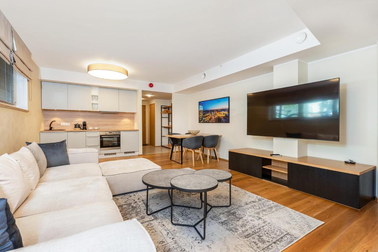Gustav Apartments - City Center Comfort ตาร์ตู ภายนอก รูปภาพ